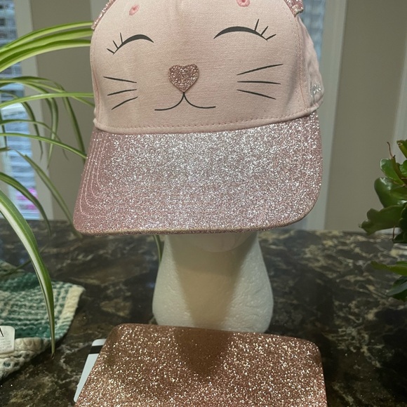 GUESS Kitty cat hat with sparkly brim adjustable back strap- fits women’s heads - Picture 5 of 13
